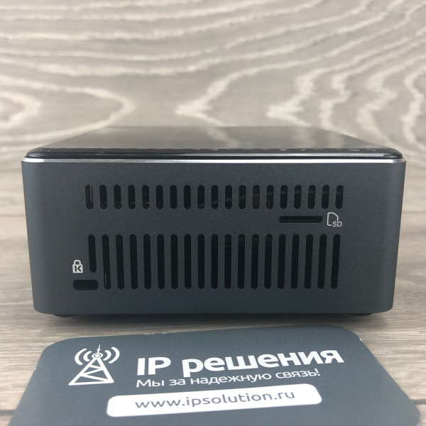 IPSOLUTION/TK1, терминальный клиент для видеоконференцсвязи на базе Intel Nuc c Intel Core i3 IPSOLUTION/TK1, терминальный клиент для видеоконференцсвязи на базе Intel Nuc c Intel Core i3