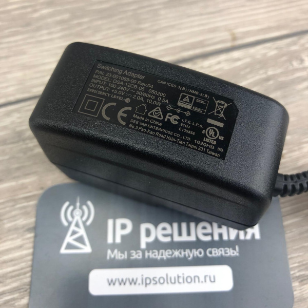 Mitel 612d v2 (Set), беспроводной DECT телефон (в комплекте с зарядной подставкой) Mitel 612d v2 (Set), беспроводной DECT телефон (в комплекте с зарядной подставкой)