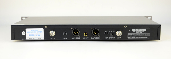 Радиомикрофоны BKR KX-D812 (два петличных) Радиомикрофоны BKR KX-D812 (два петличных)